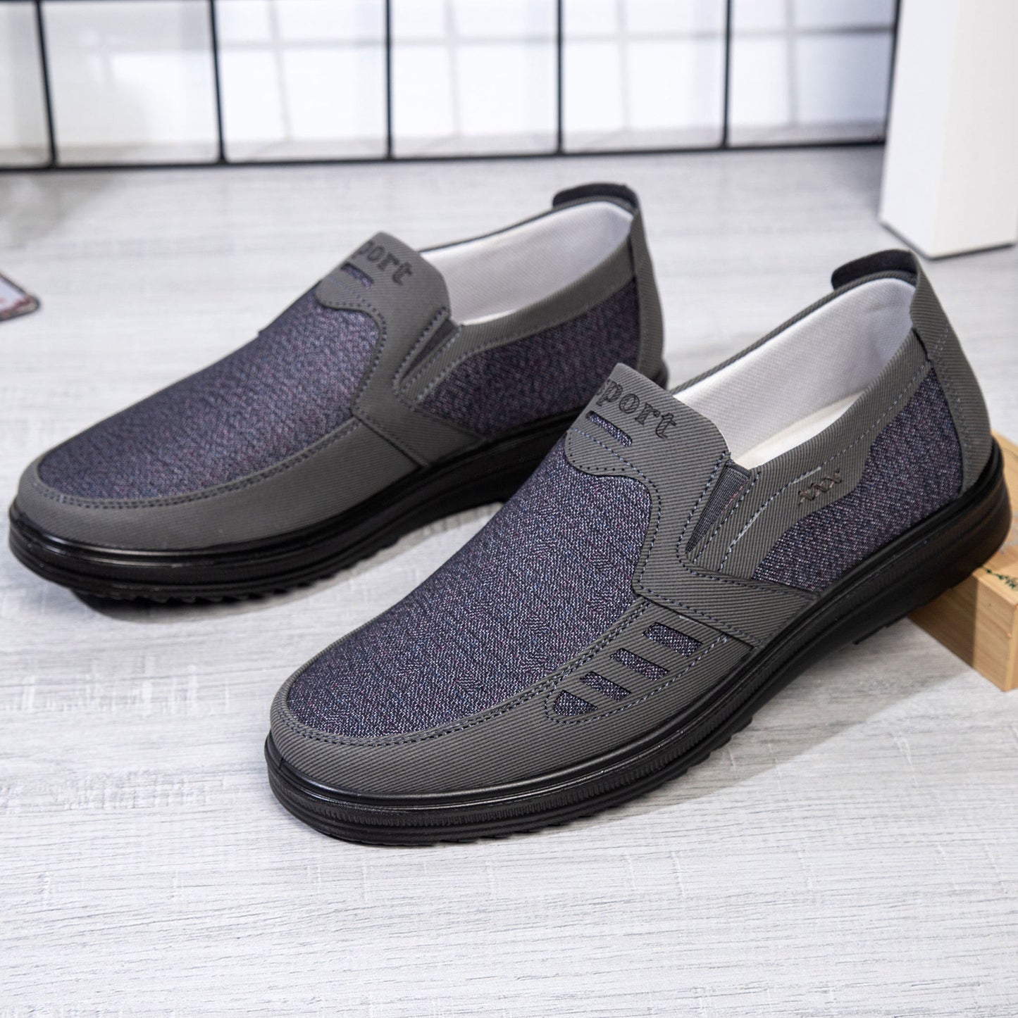 breathable and comfortable men's cloth shoes