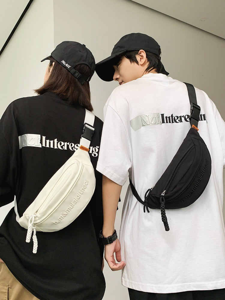 Fashionable and versatile crossbody bag