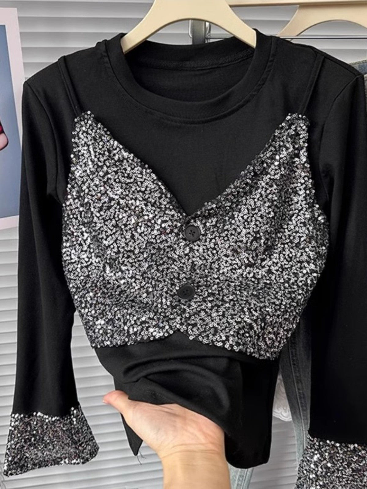 Women's heavy sequined fake two-piece bottoming shirt