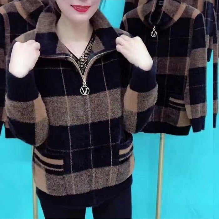 Women's plus velvet and thickened plaid woolen coat