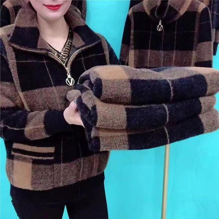 Women's plus velvet and thickened plaid woolen coat