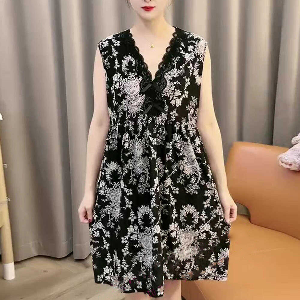 zp583-Ladies Lace V-neck Loose Nightdress