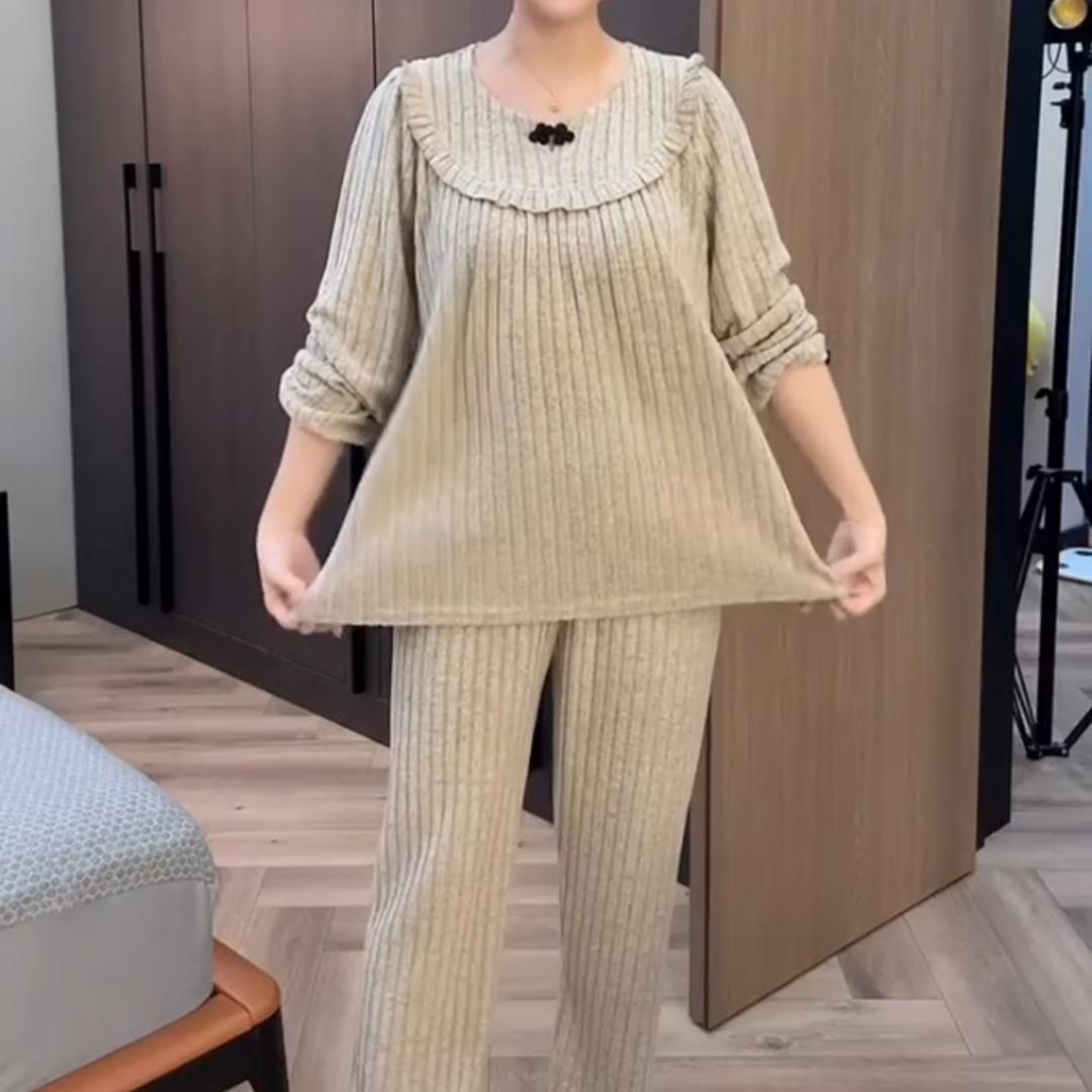 zp588-2025 Ladies New Snowflake Velvet Round Neck Pajamas Set