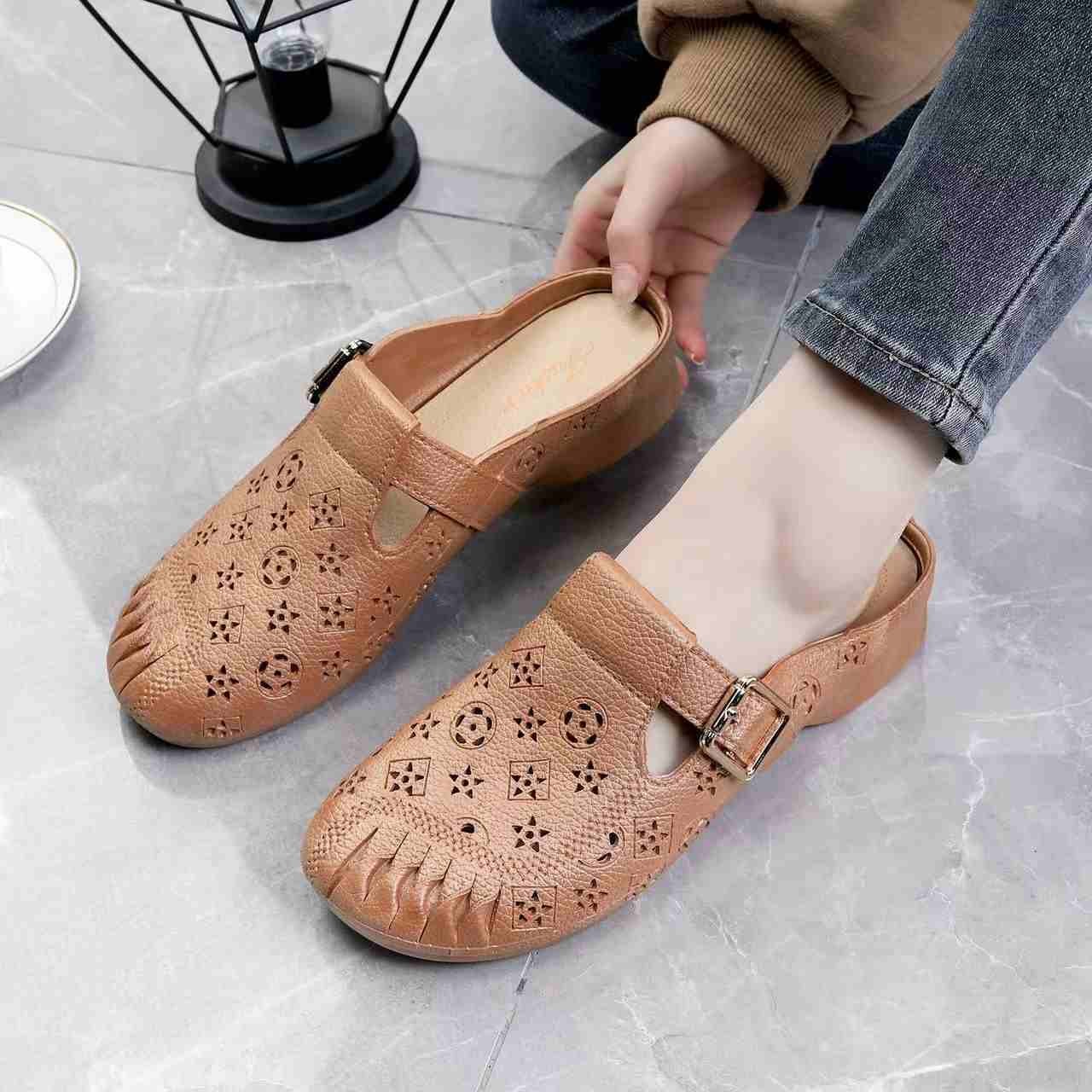 Women's hollow non-slip waterproof sandals