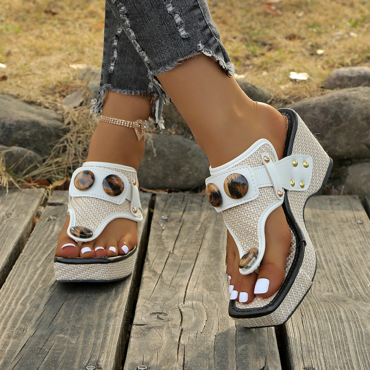 zp622-Ladies summer new thick heel metal buckle sandals