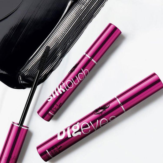 Sky high waterproof mascara for summer