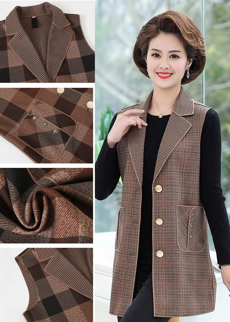 2024 middle-aged and elderly autumn plaid coat mid-length