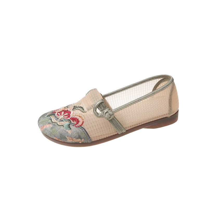 Oriental style soft sole embroidered cloth shoes