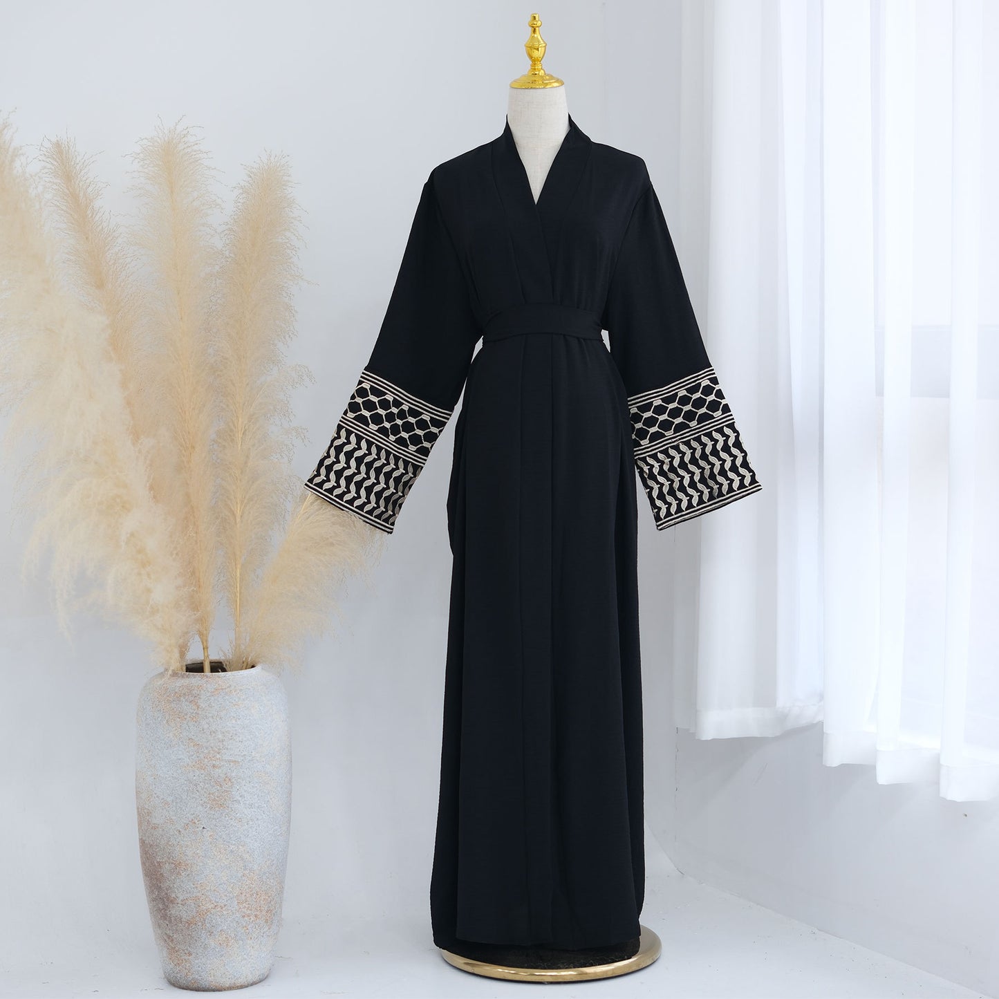 Exquisitely embroidered fringed cardigan robe