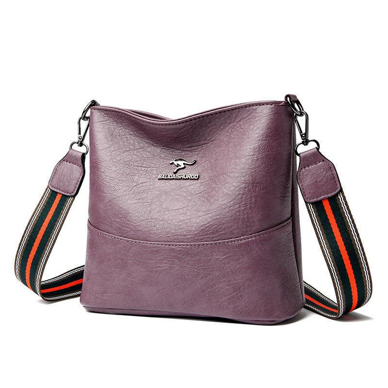 zp209-Women's soft leather shoulder crossbody bag