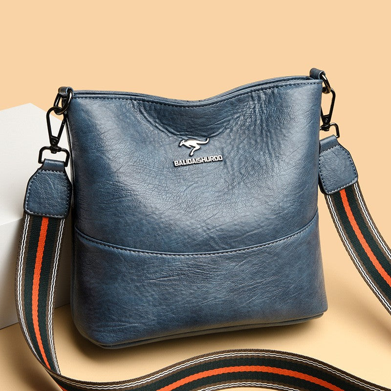 zp209-Women's soft leather shoulder crossbody bag