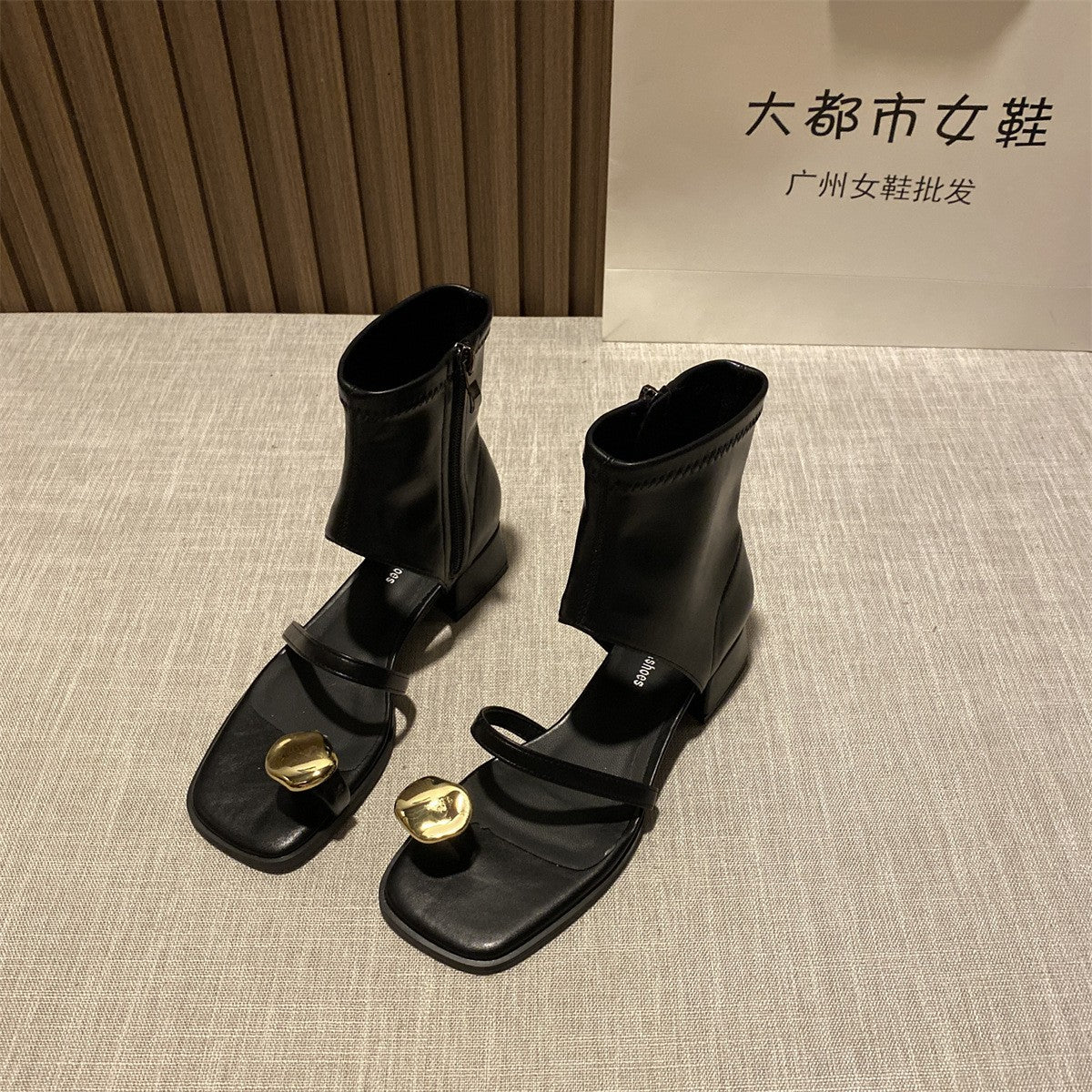 Women's thick heel hollow side zipper sandals