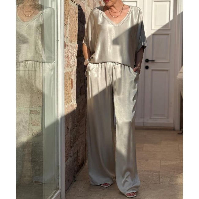 Fashionable and elegant casual V-neck short-sleeved wide-leg pants suit