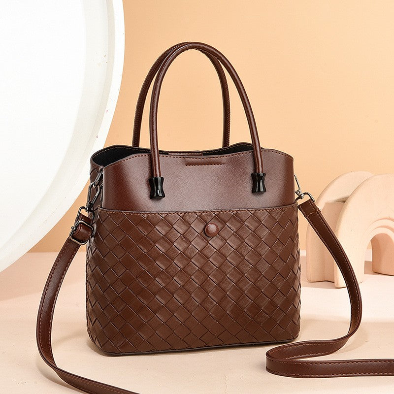 Women's large capacity trendy woven shoulder bag