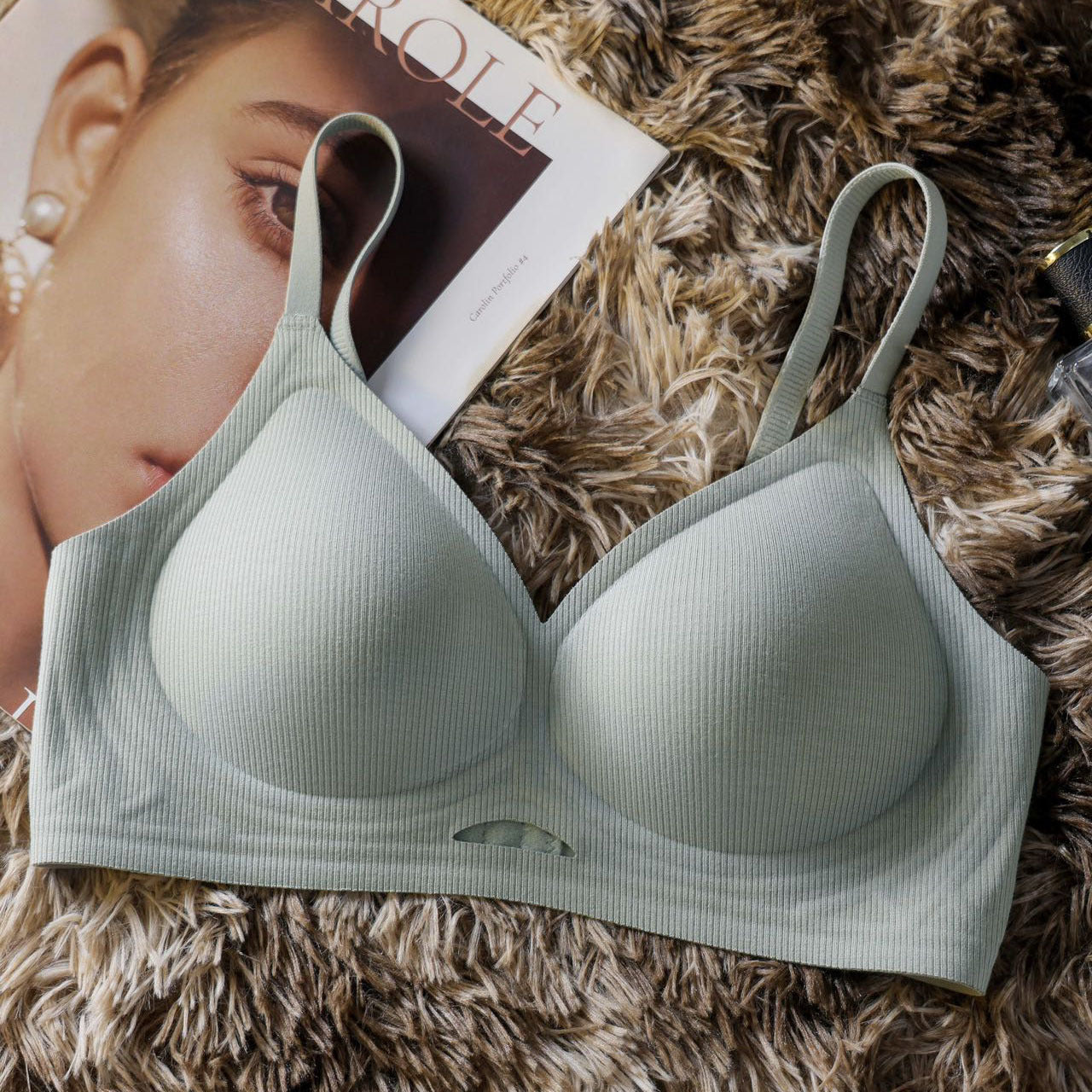 zp543-No-rim seamless comfortable bra for women