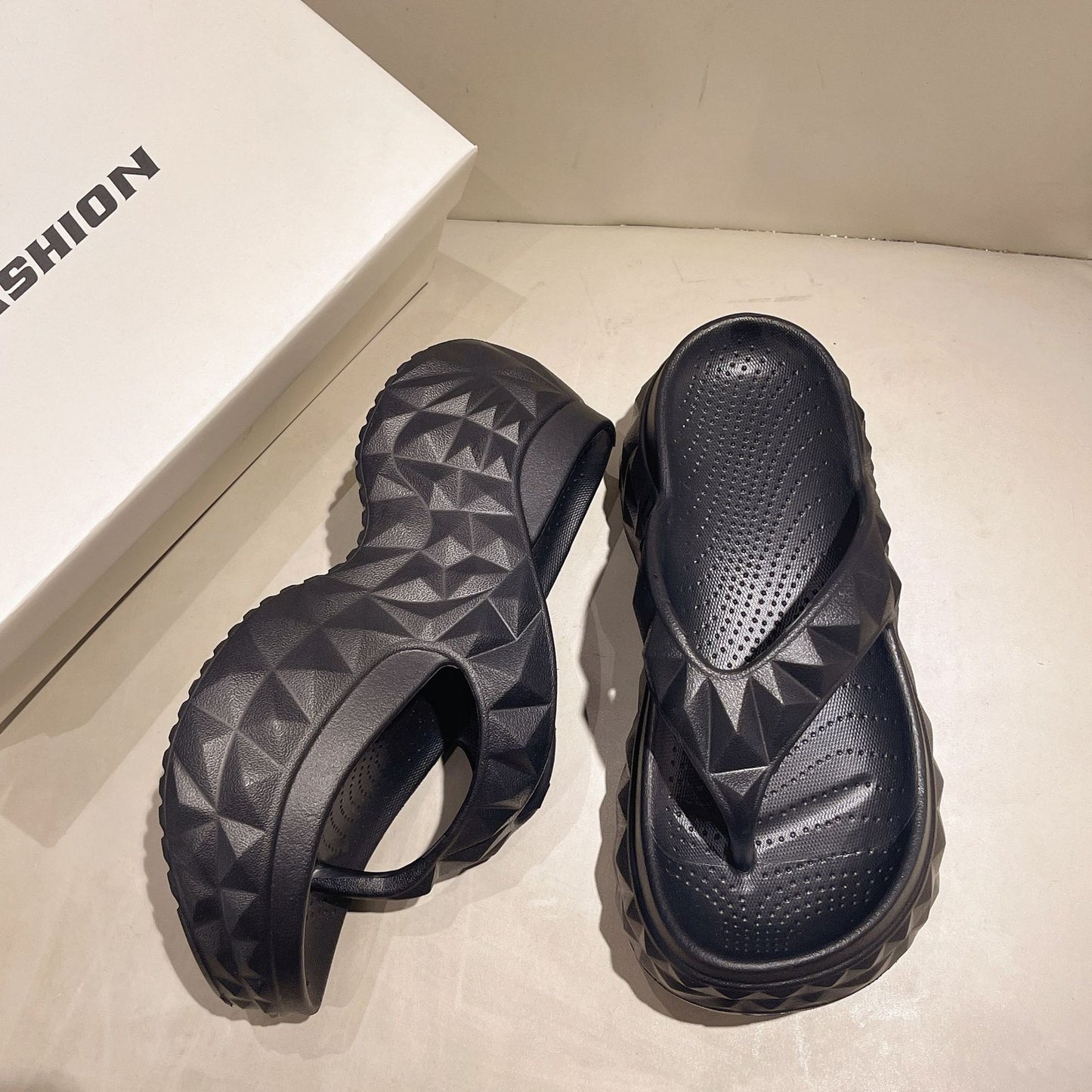Women's summer height increasing non-slip slippers