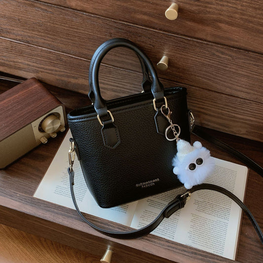 zp621-Ladies new versatile popular handbag