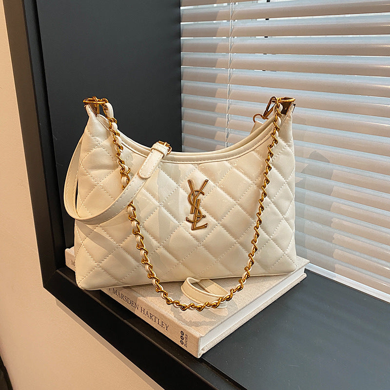 zp731-Chanel style diamond crossbody bag