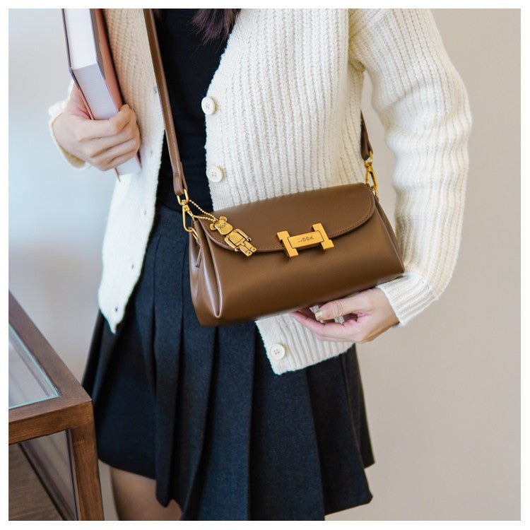 2023 Autumn and Winter New Trendy and Versatile Shoulder Crossbody Bag