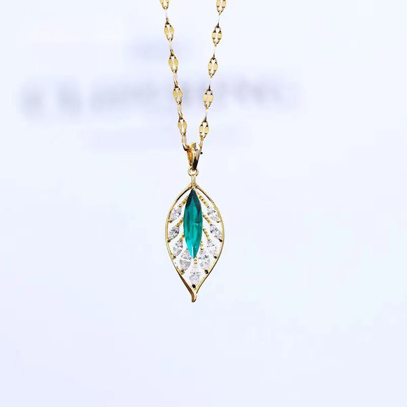 za8-Titanium steel golden branch and jade leaf clavicle chain for women